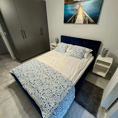 Luxflats Apartament Helsinki * Jastrzębia Góra